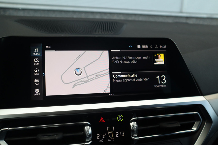 BMW 3 Serie Touring M-Sport SOH 93% / Hifi / Stoelverwarming / 18inch / Sportstoelen /