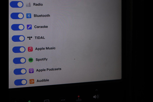 Tesla Model S 100D | Panoramadak | Leder | Autopilot | Stoelverwarming | Camera | Keyless | Full LED | Navigatie | Climate control | 19'' lichtmetalen velgen