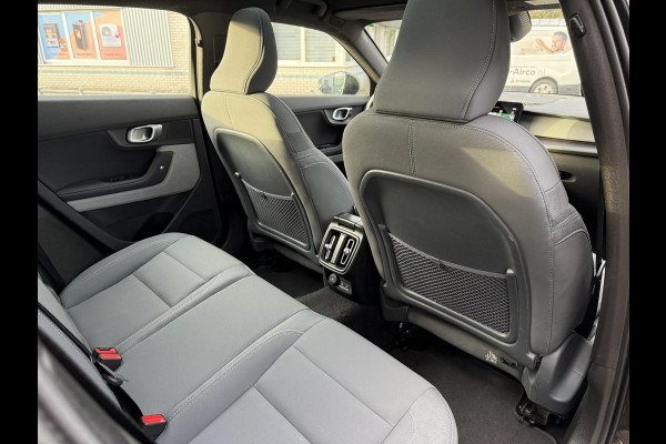 Polestar 2 Aut. Long Range Dual AWD | Trekhaak | Panorama | 360 Camera | Harman Kardon |