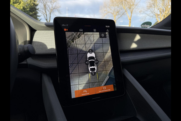 Polestar 2 Aut. Long Range Dual AWD | Trekhaak | Panorama | 360 Camera | Harman Kardon |