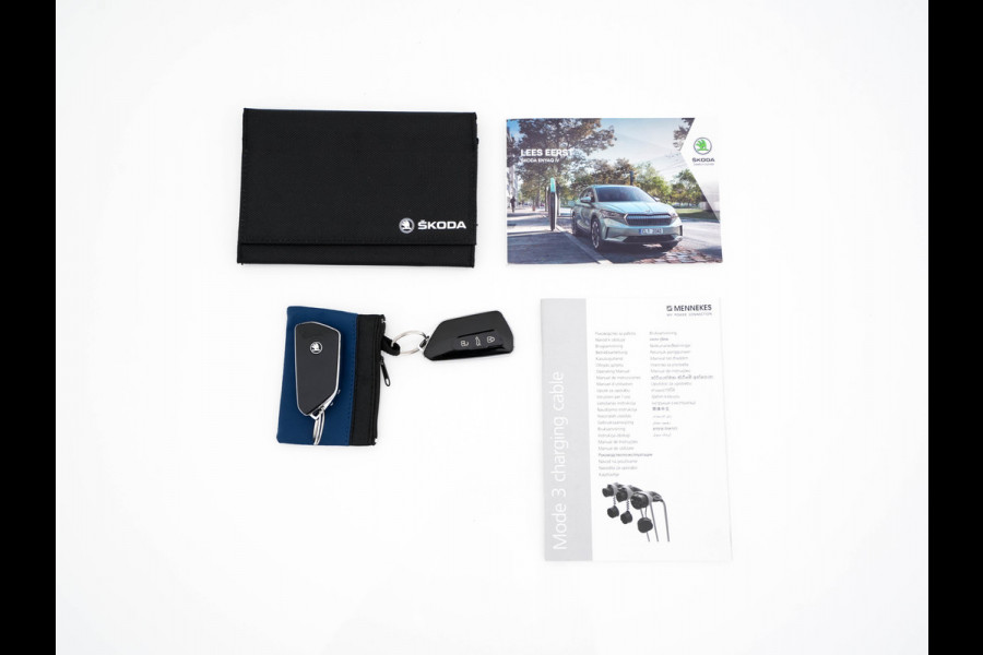 Škoda ENYAQ iV 60 [ 3-Fase ] {SOH-87%} (INCL-BTW) *PANO | FULL-LED | DIGI-COCKPIT | CAMERA | KEYLESS | NAVI-FULLMAP | PRIVACY-GLASS | AMBIENT-LIGHT | ECC | COMFORT-SEATS | DAB + | PDC | CRUISE | CARPLAY | TOWBAR | 19 "ALU*