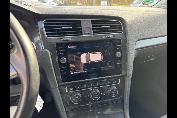 Volkswagen Golf 1.0 TSI Comfortline Business