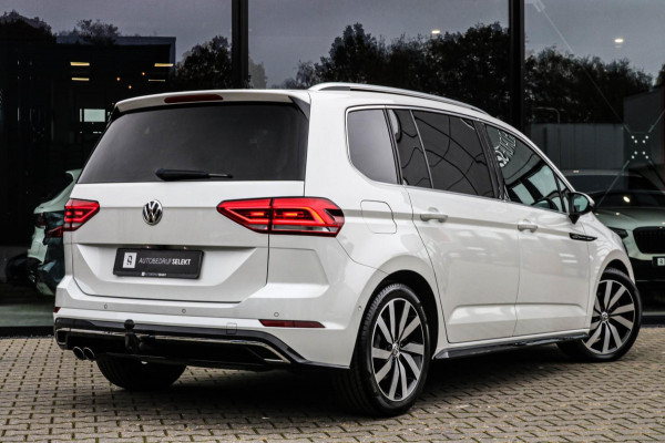 Volkswagen Touran 1.8 TSI R-LINE - PANO - TREKHAAK - CARPLAY - ACC - CAMERA - VOL!!