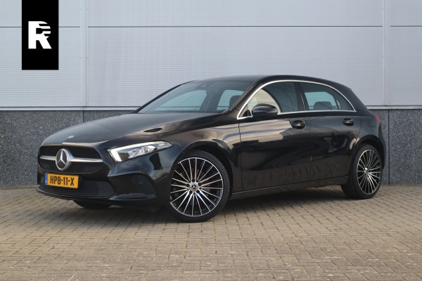 Mercedes-Benz A-Klasse 250 e Luxury / SOH 93% / 19inch / Sfeer verlichting / Widescreen / Camera / Carplay /