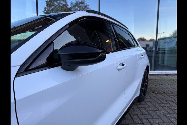 Audi A3 Sportback 45 TFSI e S edition Competition - Automaat - Navi - Winterpakket - Trekhaak