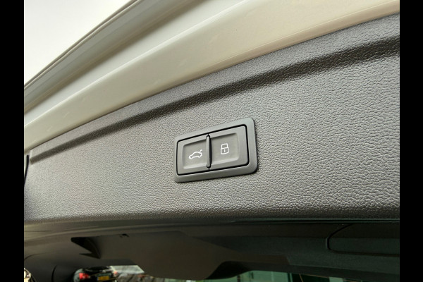 Audi A3 Sportback 45 TFSI e S edition Competition - Automaat - Navi - Winterpakket - Trekhaak