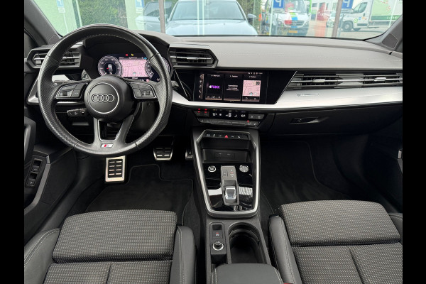 Audi A3 Sportback 45 TFSI e S edition Competition - Automaat - Navi - Winterpakket - Trekhaak