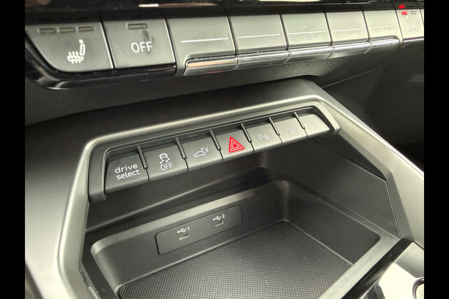 Audi A3 Sportback 45 TFSI e S edition Competition - Automaat - Navi - Winterpakket - Trekhaak