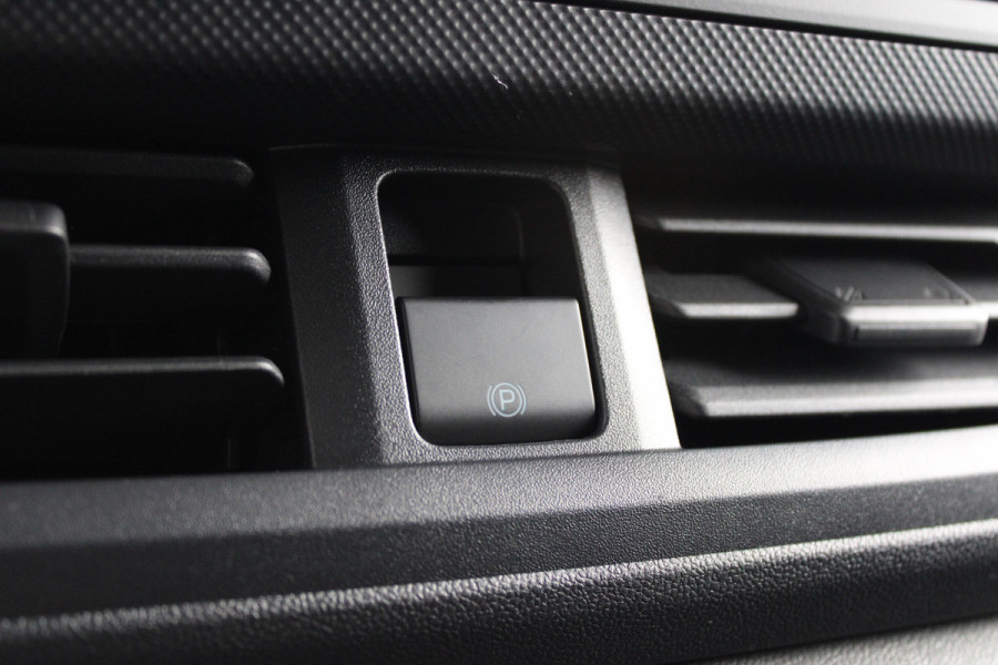 Ford Transit Custom 320 2.0 TDCI L2H1 Trend 170pk - 4x4 AWD - 18'' - Spoiler pack - 2x Schuifdeur - Adaptive Cruise - Blind spot - Stoelverwarming -