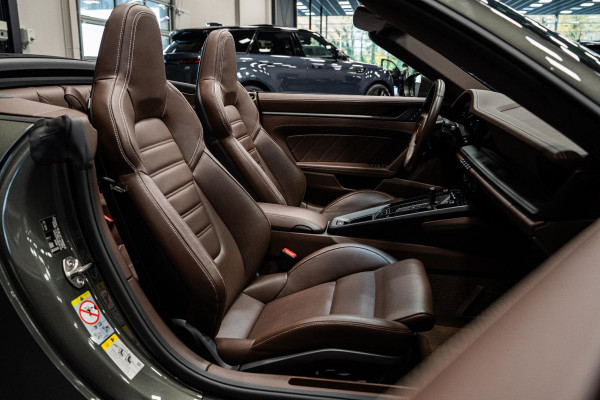 Porsche 911 Cabrio 3.0 Carrera GTS *Sport-Chrono / Sport-Design / BOSE / Stoelventilatie / Carbon*