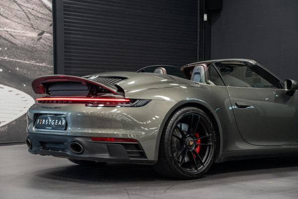 Porsche 911 Cabrio 3.0 Carrera GTS *Sport-Chrono / Sport-Design / BOSE / Stoelventilatie / Carbon*