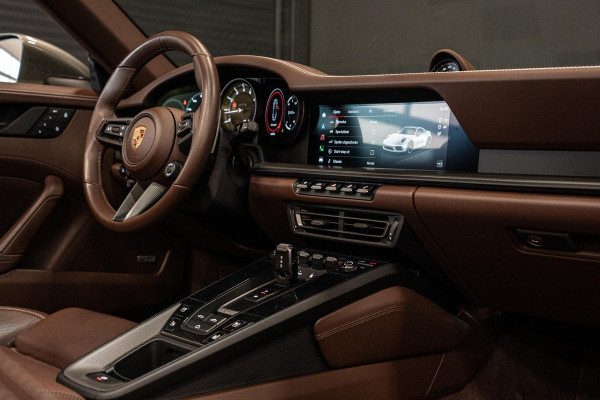 Porsche 911 Cabrio 3.0 Carrera GTS *Sport-Chrono / Sport-Design / BOSE / Stoelventilatie / Carbon*