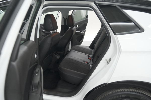 Opel Grandland Turbo 130 AT8 Ultimate | Camera | Adaptieve Cruise Control | Pack Winter | Elektronische Kofferklep