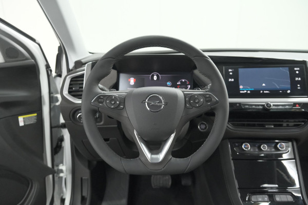 Opel Grandland Turbo 130 AT8 Ultimate | Camera | Adaptieve Cruise Control | Pack Winter | Elektronische Kofferklep