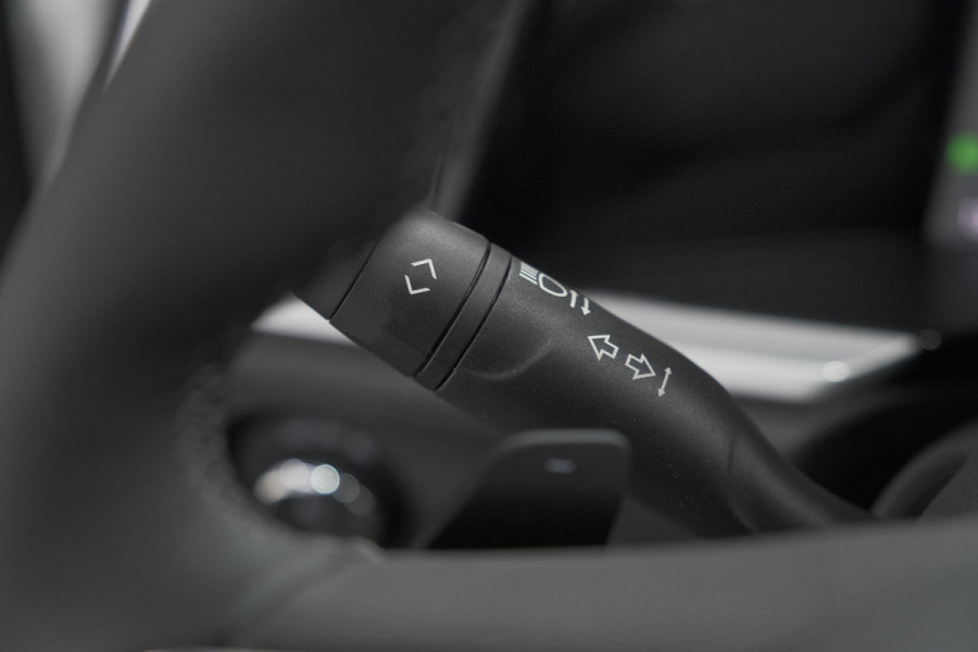 Opel Grandland Turbo 130 AT8 Ultimate | Camera | Adaptieve Cruise Control | Pack Winter | Elektronische Kofferklep