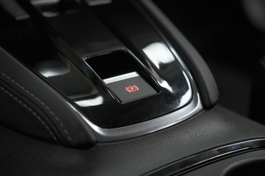 Opel Grandland Turbo 130 AT8 Ultimate | Camera | Adaptieve Cruise Control | Pack Winter | Elektronische Kofferklep