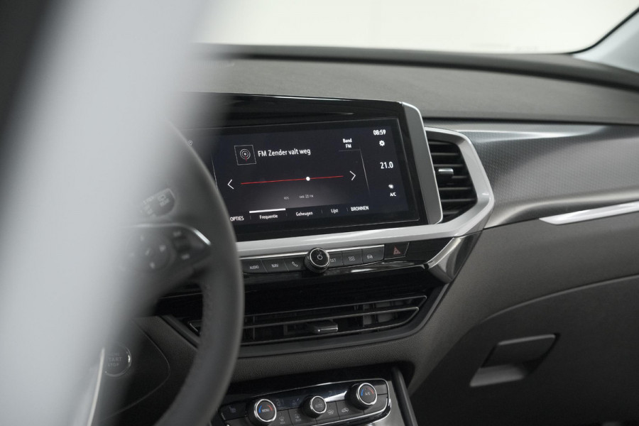 Opel Grandland Turbo 130 AT8 Ultimate | Camera | Adaptieve Cruise Control | Pack Winter | Elektronische Kofferklep