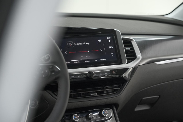 Opel Grandland Turbo 130 AT8 Ultimate | Camera | Adaptieve Cruise Control | Pack Winter | Elektronische Kofferklep