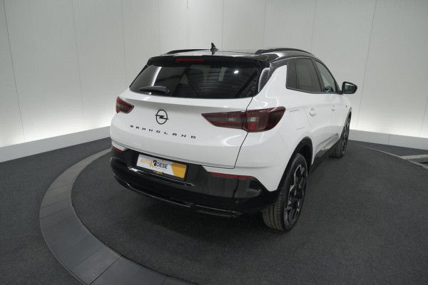 Opel Grandland Turbo 130 AT8 Ultimate | Camera | Adaptieve Cruise Control | Pack Winter | Elektronische Kofferklep