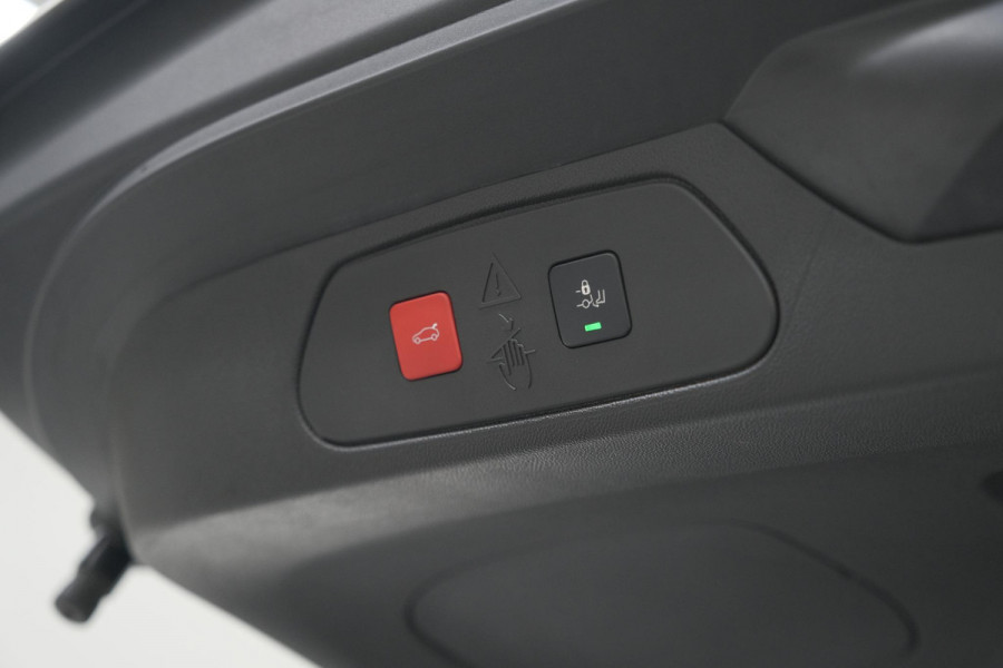 Opel Grandland Turbo 130 AT8 Ultimate | Camera | Adaptieve Cruise Control | Pack Winter | Elektronische Kofferklep