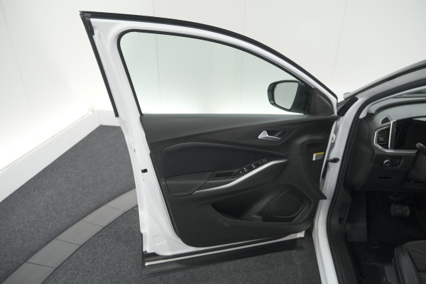 Opel Grandland Turbo 130 AT8 Ultimate | Camera | Adaptieve Cruise Control | Pack Winter | Elektronische Kofferklep