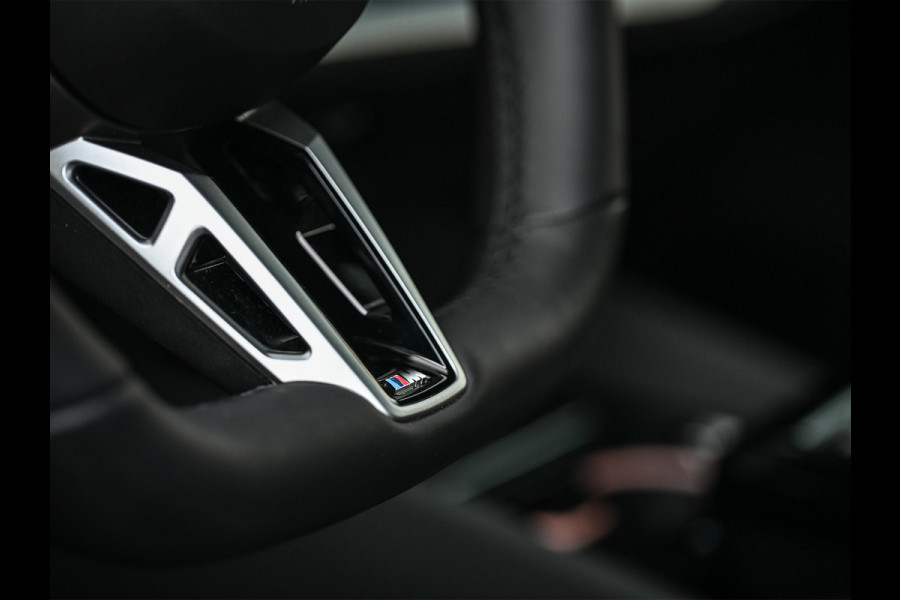 BMW 5 Serie Touring 550e XDRIVE | M-SPORT PRO | SHADOW LINE | M-SPORT SEATS | ALCANTARA HEMEL | CARBON PACKAGE | PANORAMADAK | ICONIC GRILL