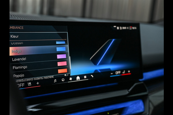 BMW 5 Serie Touring 550e XDRIVE | M-SPORT PRO | SHADOW LINE | M-SPORT SEATS | ALCANTARA HEMEL | CARBON PACKAGE | PANORAMADAK | ICONIC GRILL