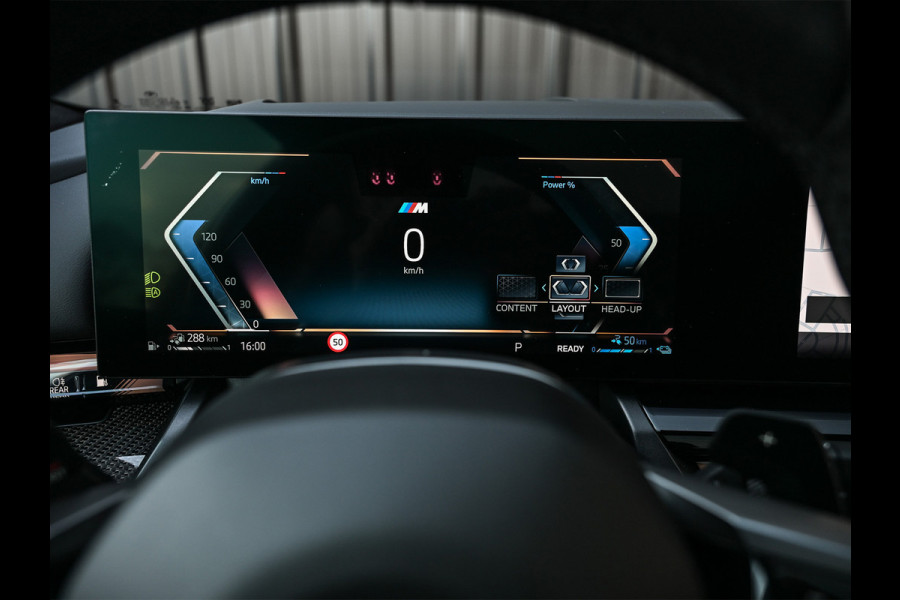 BMW 5 Serie Touring 550e XDRIVE | M-SPORT PRO | SHADOW LINE | M-SPORT SEATS | ALCANTARA HEMEL | CARBON PACKAGE | PANORAMADAK | ICONIC GRILL