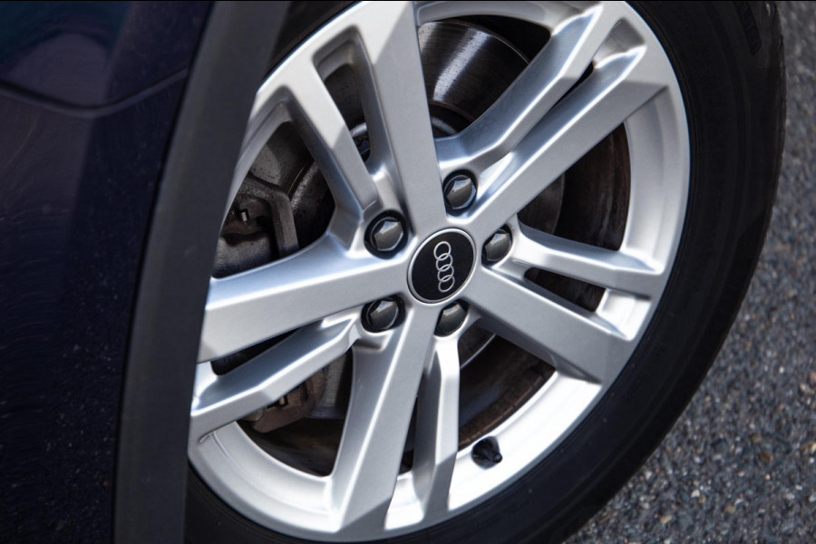 Audi Q3 45 TFSI e edition AUTOMAAT / PLUG IN HYBRID / STOELVERWARMING / LEER / VIRTUAL COCKPIT / CRUISE CONTROLE / DEALER ONDERHOUDEN