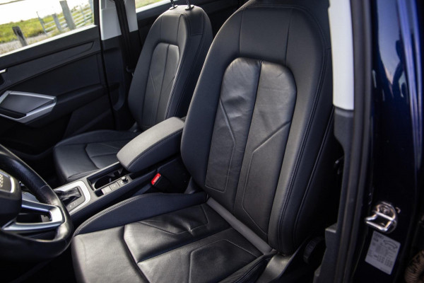 Audi Q3 45 TFSI e edition AUTOMAAT / PLUG IN HYBRID / STOELVERWARMING / LEER / VIRTUAL COCKPIT / CRUISE CONTROLE / DEALER ONDERHOUDEN