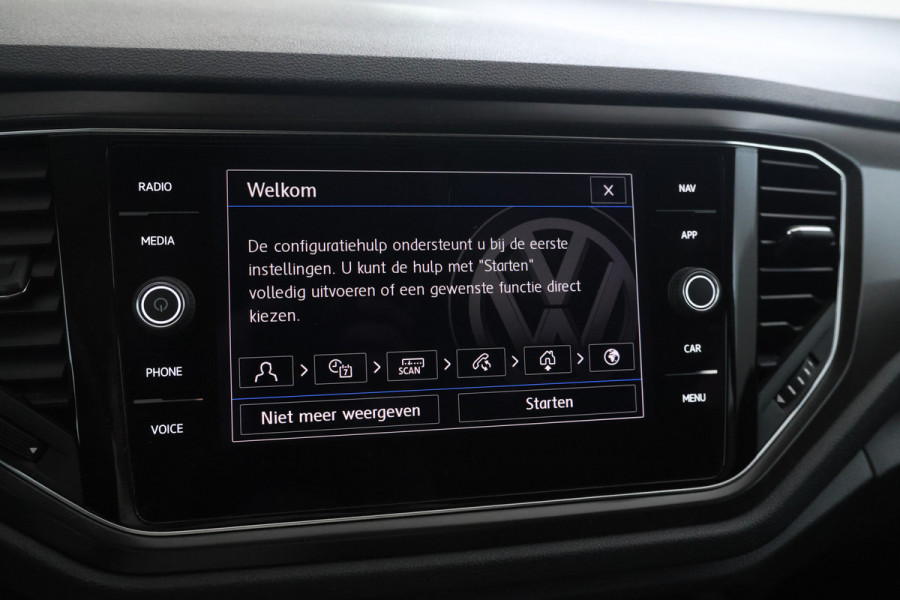 Volkswagen T-Roc 1.5 TSI Sport 150PK, Automaat, Apple carplay, Climate,