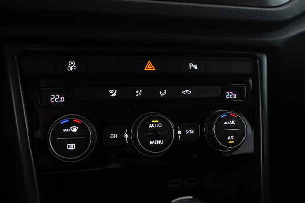 Volkswagen T-Roc 1.5 TSI Sport 150PK, Automaat, Apple carplay, Climate,