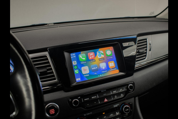 Kia Niro 1.6 GDi Hybrid DynamicLine Sport (APPLE CARPLAY,NAVI,CAMERA,LED,CRUISE,SPORTSTOELEN,LM VELGEN,NETTE STAAT)