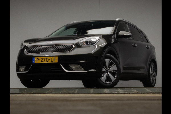 Kia Niro 1.6 GDi Hybrid DynamicLine Sport (APPLE CARPLAY,NAVI,CAMERA,LED,CRUISE,SPORTSTOELEN,LM VELGEN,NETTE STAAT)