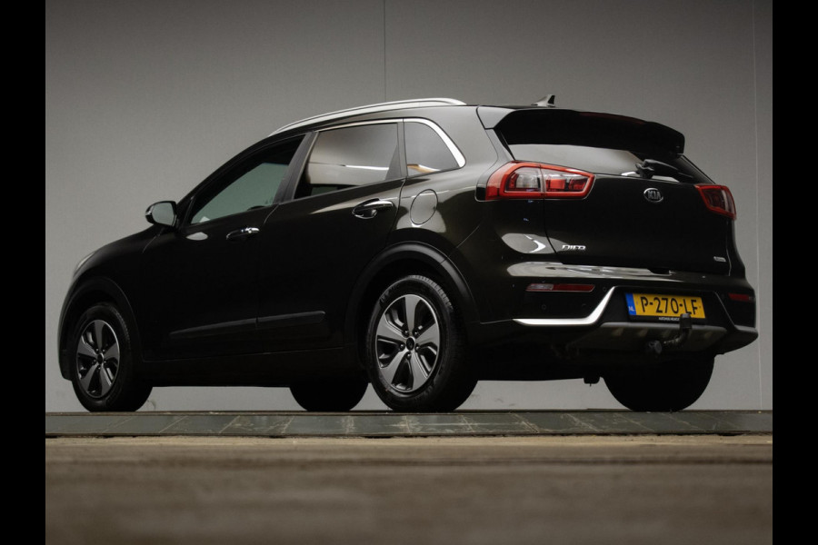 Kia Niro 1.6 GDi Hybrid DynamicLine Sport (APPLE CARPLAY,NAVI,CAMERA,LED,CRUISE,SPORTSTOELEN,LM VELGEN,NETTE STAAT)