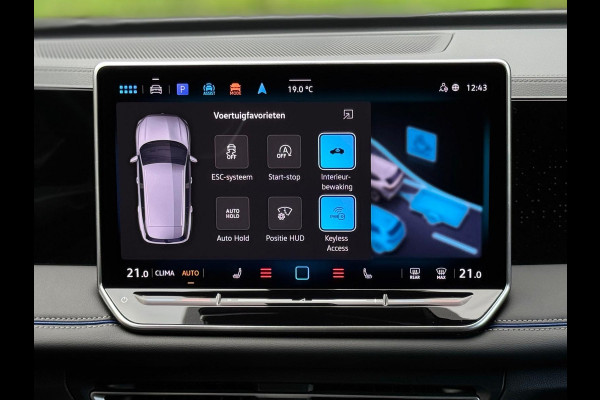 Volkswagen Tiguan 1.5 eTSI R-Line Edition, panoramadak, vele opties, nieuw prijs €64170,-