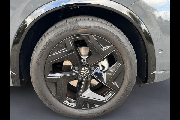 Volkswagen Tiguan 1.5 eTSI R-Line Edition, panoramadak, vele opties, nieuw prijs €64170,-