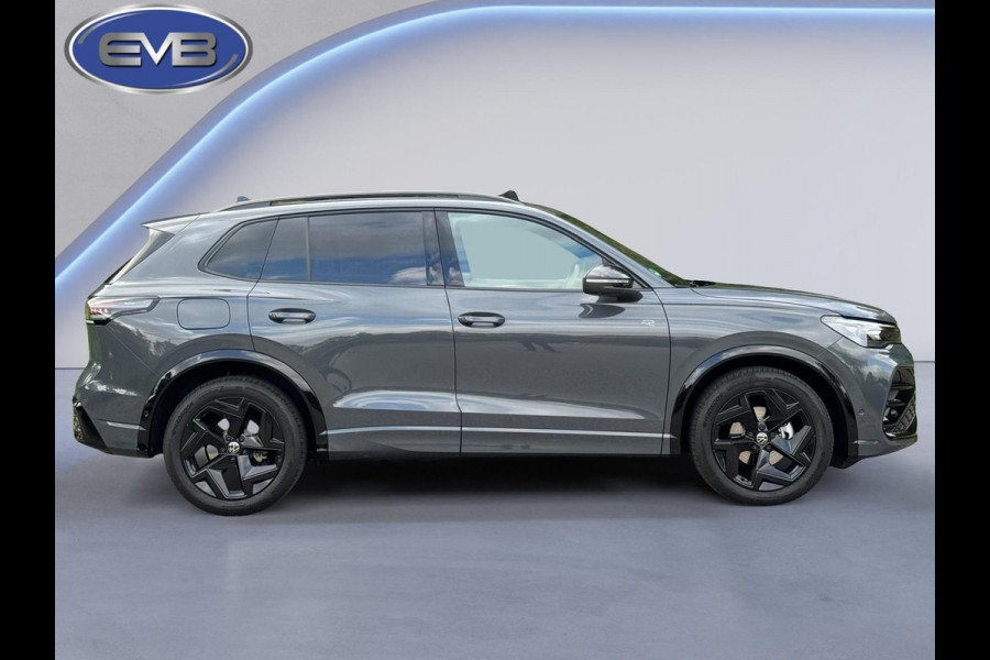Volkswagen Tiguan 1.5 eTSI R-Line Edition, panoramadak, vele opties, nieuw prijs €64170,-