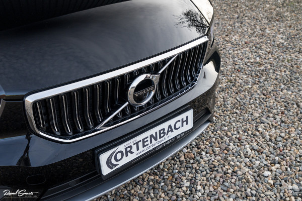 Volvo XC40 1.5 T4 Recharge Inscription | Panorama dak | Harman Kardon | Zwenkbare trekhaak |