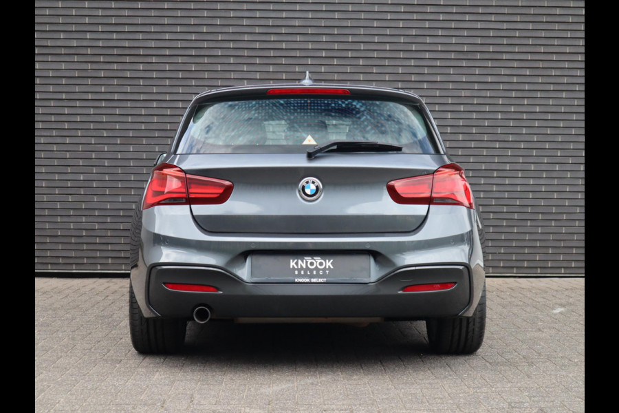 BMW 1-serie 118i High Executive M Sport Pakket Automaat 5 deurs / Navigatie Professional / Leder / 18 Inch / Shadow Line / Stoelverwarming / LED / Parkeersensoren voor+achter / Cruise Control / DAB / Lichtpakket