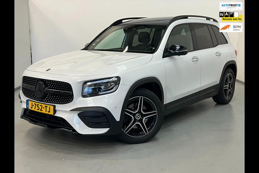 Mercedes-Benz GLB-Klasse 200 / AMG / NL-auto / Pano / Burmester / Memory