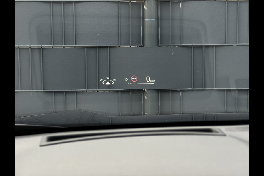 Toyota RAV4 2.5 Plug-in Hybrid AWD Bi-Tone Plus | LED | 360 Camera | CarPlay | ACC | Camera | 19 inch