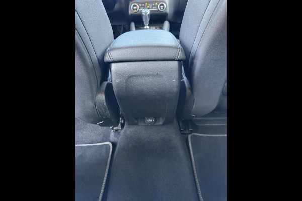 Ford FOCUS Wagon 1.0 EcoBoost Hybrid Titanium X Business 155pk | Elek Achterklep | Privacy Glas | Sync 3 navigatie | Apple Carplay/Android auto