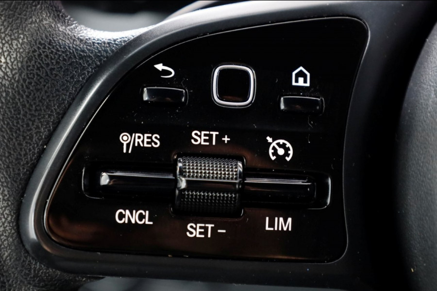 Mercedes-Benz Sprinter 311 CDI 115pk RWD L2H2 7G Automaat Airco/Navi/Camera 09-2021