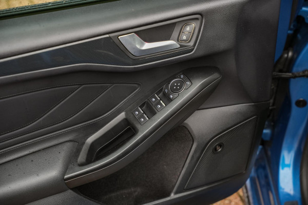 Ford Focus 2.3 EcoBoost ST-X Panoramadak B&O