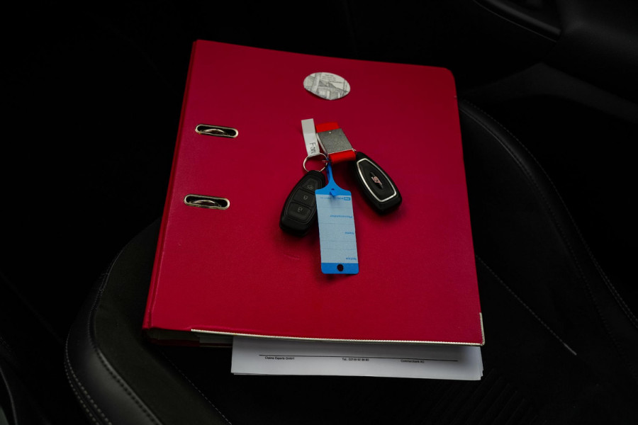 Ford Focus 2.3 EcoBoost ST-X Panoramadak B&O