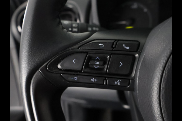 Toyota Yaris 1.5 HYBRID GRAYLINE BIJNA 2023 NAVI.CAMERA.CRUISE CONTROLL GARANTIE TOT 11-2032*