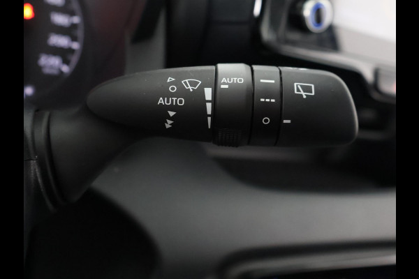 Toyota Yaris 1.5 HYBRID GRAYLINE BIJNA 2023 NAVI.CAMERA.CRUISE CONTROLL GARANTIE TOT 11-2032*