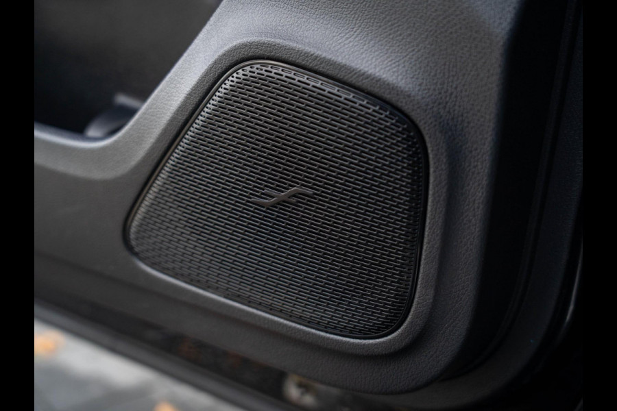 Mercedes-Benz A-Klasse 180 Business Solution AMG / Pano / Memory / Sfeerverlichting / Stoelverwarming