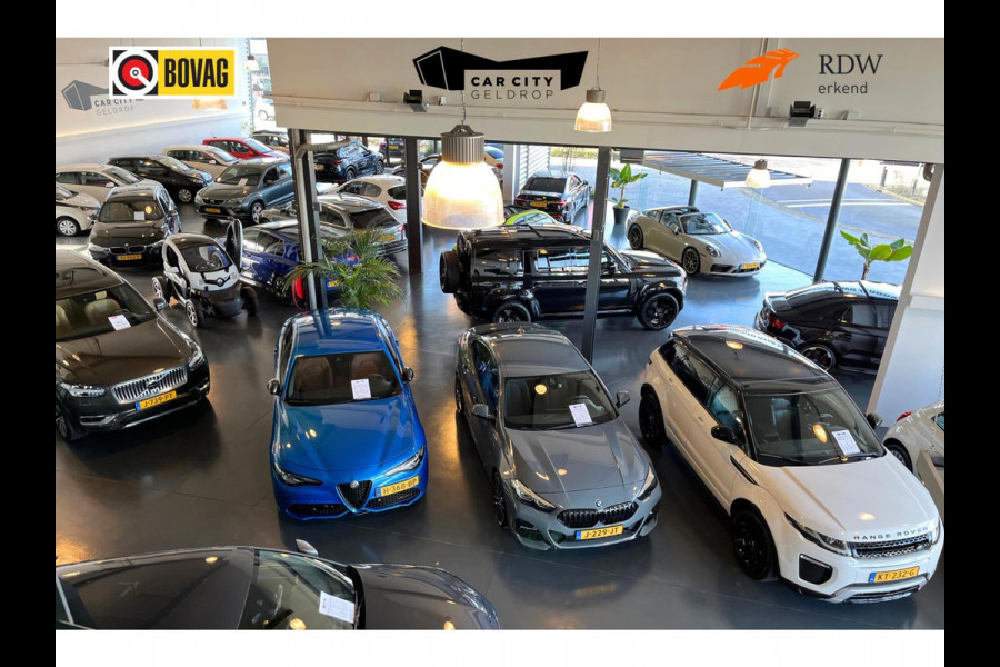 Mercedes-Benz A-Klasse 180 Business Solution AMG / Pano / Memory / Sfeerverlichting / Stoelverwarming